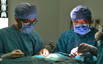 �ñ�������g����ů��������������t(y��)Ժ֮ǰ������������ġ����ˡ��ֵһ���ܸ������۾����p��Ƥ���߱���������Ę��M���~�^�Ͱ�͹���µ����ġ���Ȼ�����������������Ҵ����T�\���������ߵ����Ǟ��ί�С�����ΰ���һֻ�����6/7�q���������ί������Ѷ�������͵��^���^�����꣬����ס����Ƥ�w���ļ������L��Ĺ����Ժ�L���������V�҂��������t(y��)Ժ40%�Ļ��߶�����ġ����ߡ����������@�ﲻ�Ǟ��ˡ��\�������������������ǡ�ѩ����̿���������ޏ��������ġ������ƺ�����Σ�����������ĵĴ_�_Ӱ����������������������ѵĺ��������������졯�����H���ױ��܇��ĺ��ӳ�Ц��߀��Ӱ������������Լ����e�˲�һ���������ģ����Ͳ��ۅ��c�罻���]����Ȧ�Ӻ����ѣ������Ը��(n��i)�����������F(xi��n)�����صĆ��}���������������t(y��)������ǰ�f��[Ԕ��]