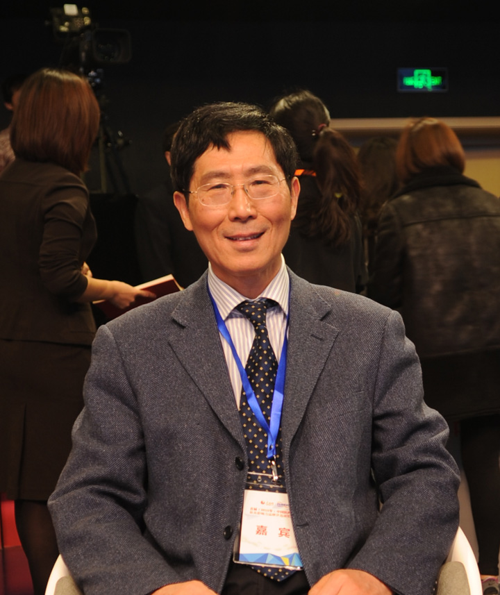 �Ϻ����t(y��)ˎ��W(xu��)У�LꐄP��Ժʿ