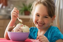 ���Ӄɚq��(n��i)��Äe�����