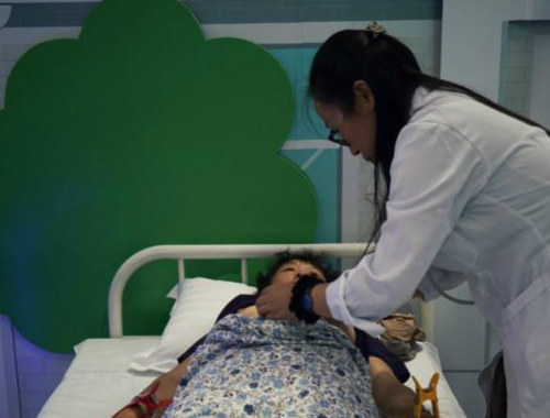 �����ǻ��t(y��)��չ�^(q��)ĳ�(xi��ng)Ŀ�����ˆT���^��չʾ�������аl(f��)�ĸ��N�����t(y��)���O(sh��)������(j��)�����ˆT��B��ԓ�(xi��ng)Ŀ�ă�(y��u)��(sh��)���Ի�(li��n)�W(w��ng)�ķ�ʽ�����y(t��ng)���h(yu��n)���t(y��)�������r(n��ng)�����l(xi��ng)�(zh��n)��һЩ��^(q��)��ʹһЩ���ӵ��ϰ�����ֱ�ӫ@�ñ��������t(y��)Ժ���ҷ���(w��)����Q�����������y�ĸ��N��(w��n)�}��[Ԕ��(x��)] 