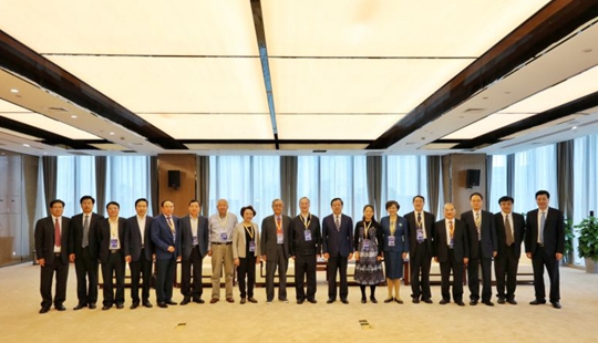 �㽭ʡί��ӛ��ʡ�˴�ί��(hu��)�����Č����cԺʿ����Ӱ