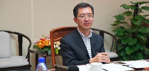 �����Ո��罛(j��ng)�����������ӛ������ƽ