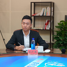 ��F���턓(chu��ng)ʼ�˼�CEO���V��