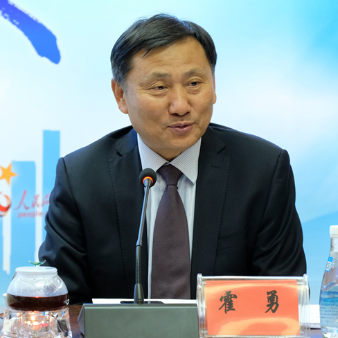 ȫ�����f(xi��)ί�T����һ�t(y��)Ժ���K���ĺ��ă�(n��i)������ ����