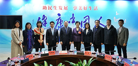 ���B(y��ng)�ήa(ch��n)�I(y��)�ęC(j��)���c̽���������e��Ӱ