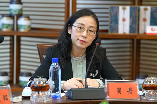 ����  �����t(y��)ԺƤ�w�������t(y��)��