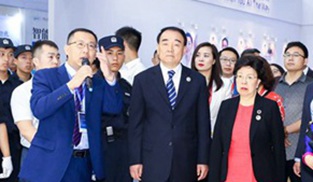 ��|�ؕ�(sh��)�L(zh��ng)��ϯ�_(k��i)Ļʽ