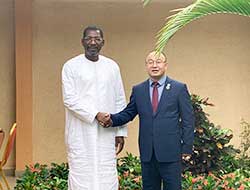 �����{�����h��(hu��)�h�L(zh��ng)����޵؅^(q��)G5-Sahel�I(l��ng)��(d��o)�˰����_��(n��i)���������_�ϵ��c����