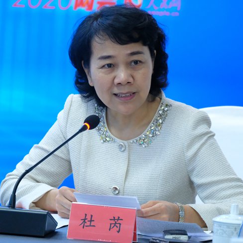 ȫ���D(li��n)�DŮ�l(f��)չ�����L����