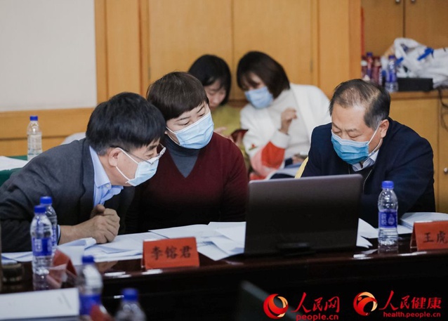 ����M�D���K���u(p��ng)ί���e�OӑՓ �J(r��n)���u(p��ng)����һ��