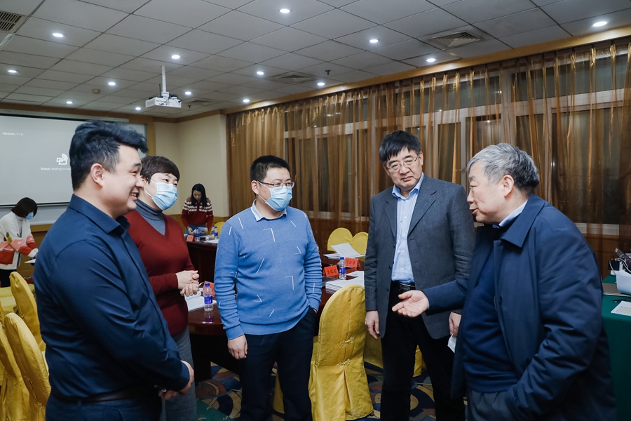 �u(p��ng)ί��(hu��)����