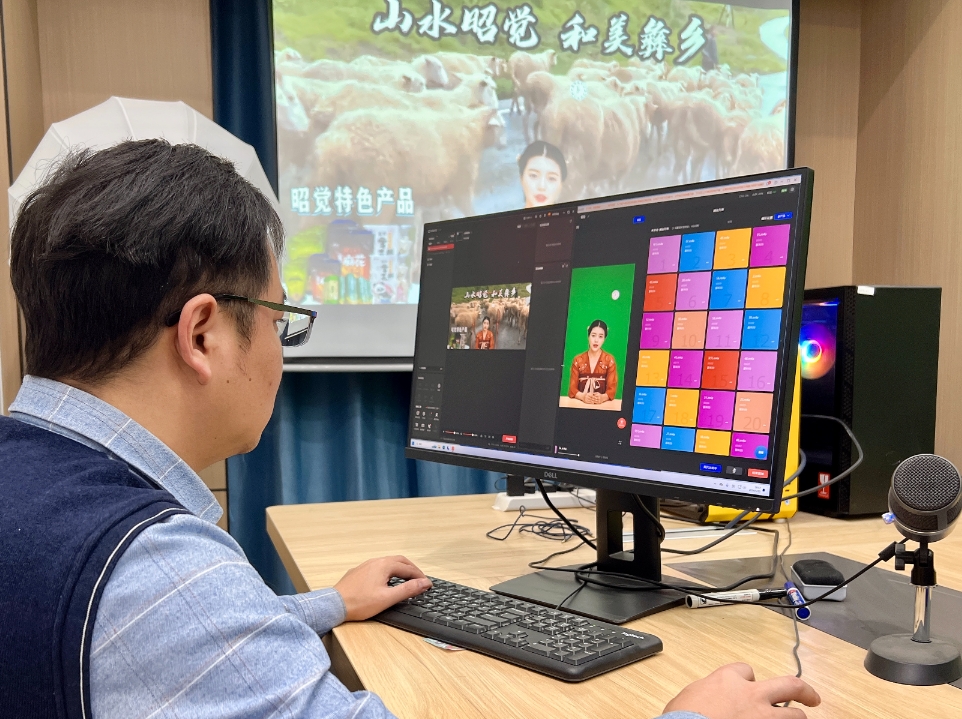 �����ˆT���ں��_�x���m�ϵĔ�(sh��)��������������W(w��ng) ��ѩͮ?d��ng)z