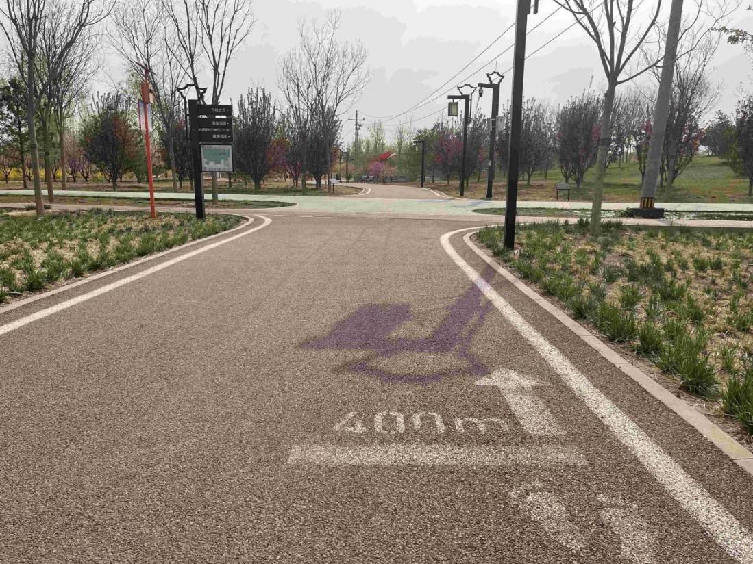 λ�ڱ����г��(y��ng)�^(q��)���f���@��(n��i)�Ľ������������܇������ṩ��(y��u)�|(zh��)�����(ch��ng)��������W(w��ng)ӛ�� ���z