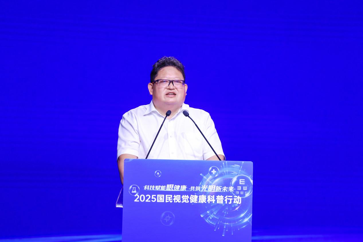 教育部體育衛(wèi)生與藝術(shù)教育司衛(wèi)生健康處處長、一級(jí)調(diào)研員 樊澤民發(fā)言