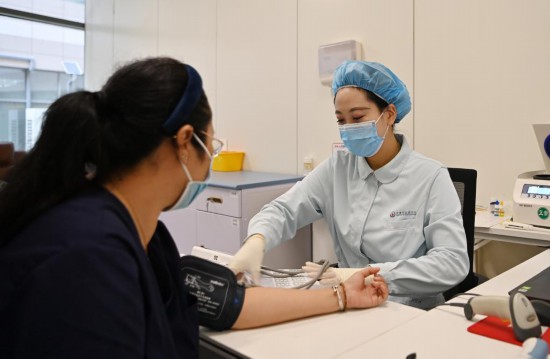 2023��8��8���������ѪҺ���ĵĹ����ˆT�ڽ����V��(ch��ng)�o�I(xi��n)Ѫ�ߜy(c��)��Ѫ�������A��ӛ�� ��Ȼ �z